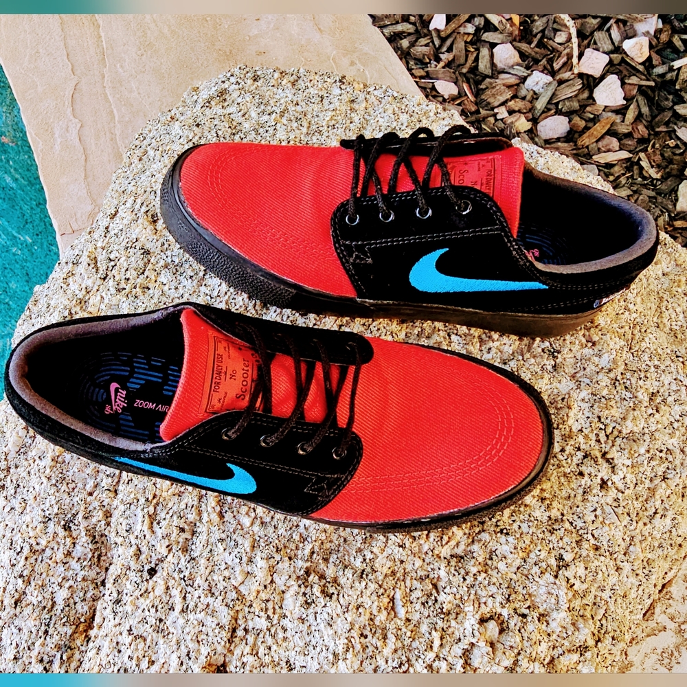 🆕️Stefan Janoski Nike, Men's Size 6